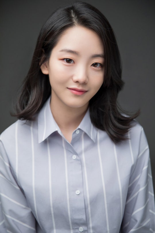 '배드파파' 조이현, JYP와 전속계약 | 인스티즈