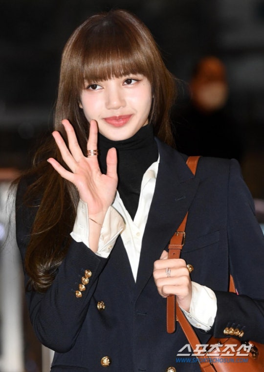 BLACKPINK Lisa