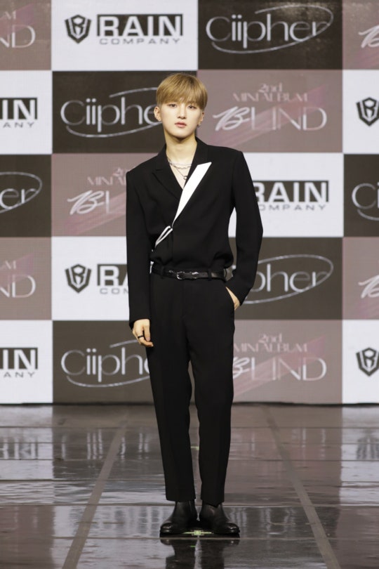 Kpop group CIIPHER