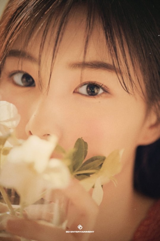 IZ*ONE Hyewon Kang