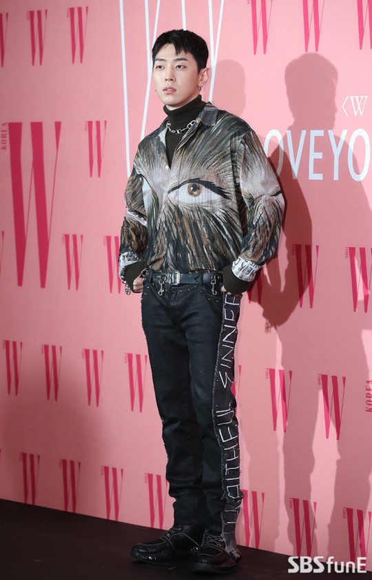rapper GRAY