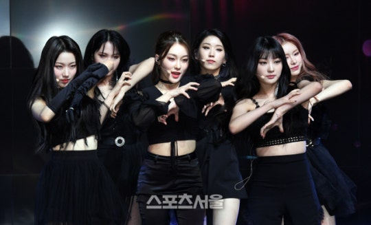 Kpop group DreamNote