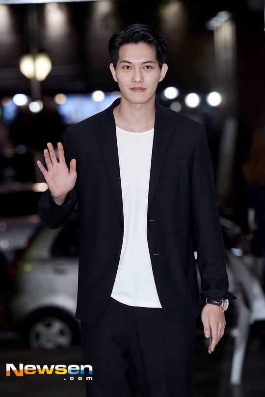 이종현 "씨엔블루 탈퇴, 피해입은 멤버들-팬들에게 미안”(공식입장 전문) | 인스티즈