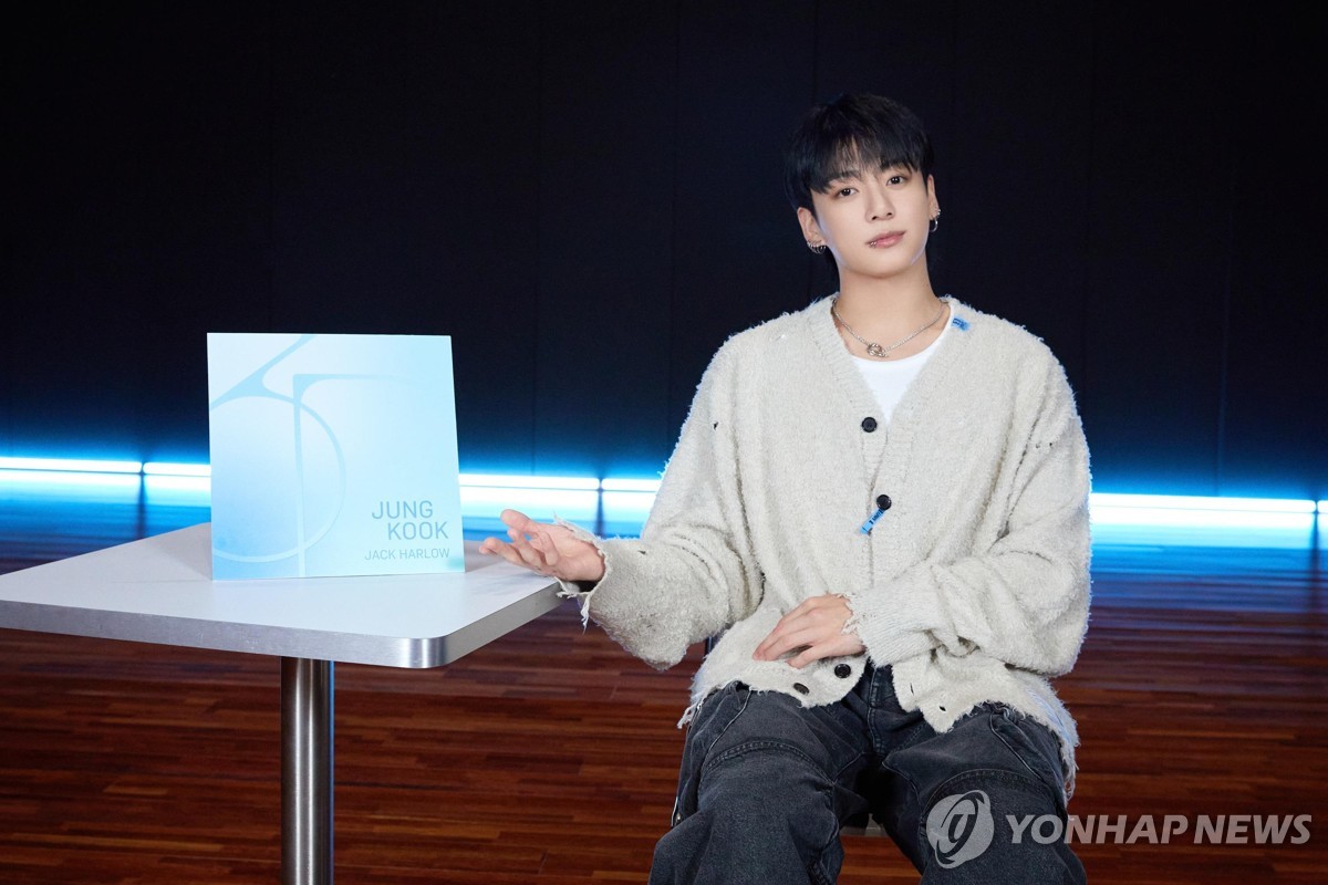 BTS 정국, <b>빌보드</b> 싱글 차트 <b>10주</b> 연속 진입