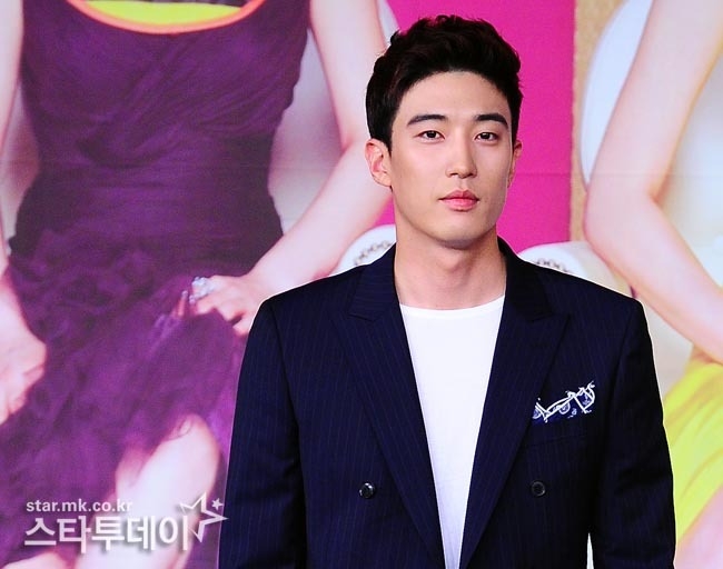 <b>강경준</b>, <b>상간남 피소</b>...소속사 “당황스럽다”