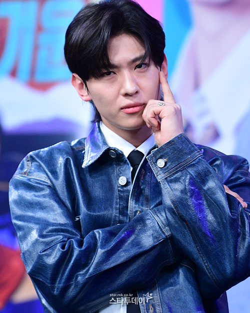 덱스 “악마 <b>교관</b>? ‘<b>대학체전</b>’에선 내가 최약체”