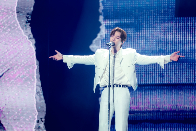 <b>이준호</b>, 5년 만 단독 <b>콘서트</b> 성료…전곡 자작곡·애틋한 팬사랑까지