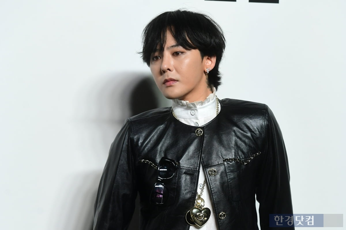 '마약 무혐의' <b>지드래곤</b> 거취, YG 혹은 갤럭시?…"21일 <b>기자회견</b>"