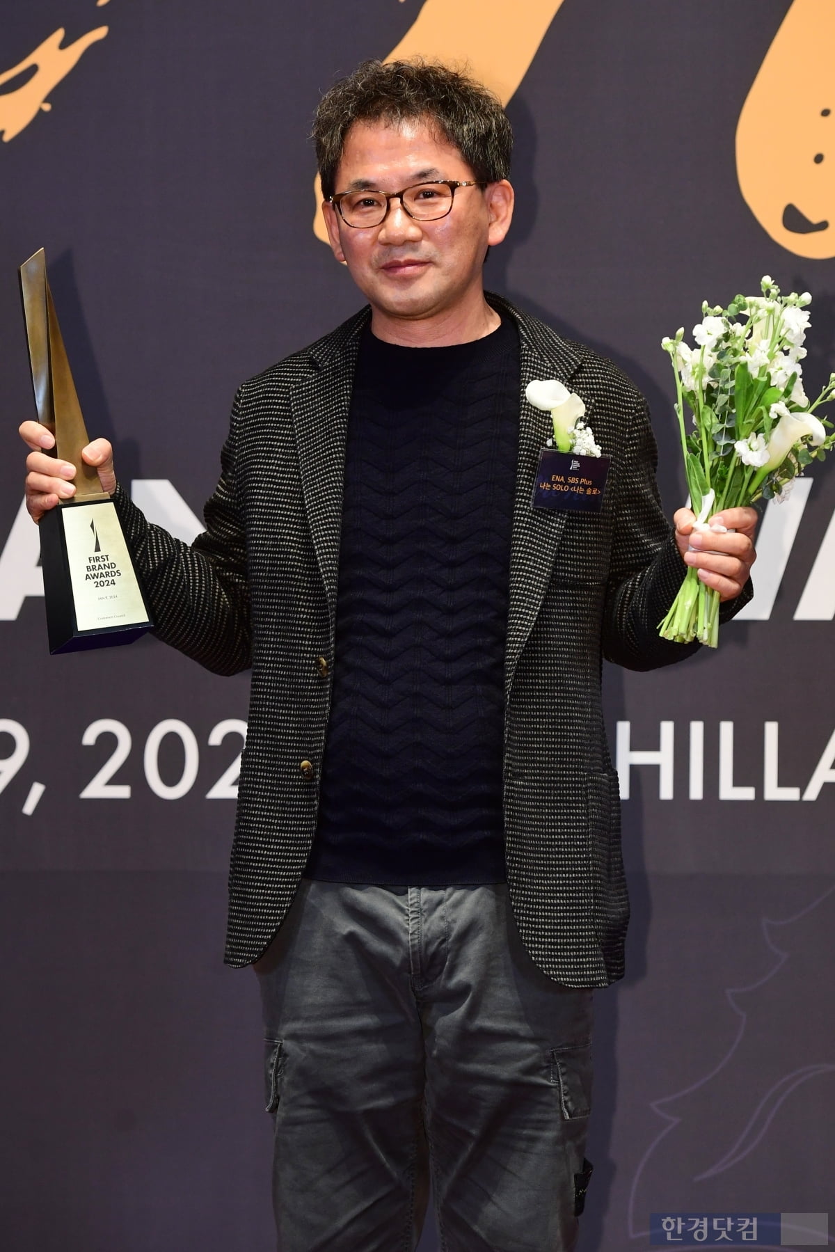 '나는솔로' <b>남규홍</b>PD vs <b>작가</b>들 갈등, 결국 '돈' 문제였나