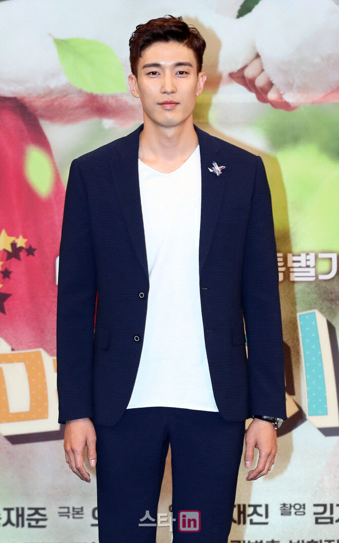 '상간남 피소' <b>강경준</b>, <b>소속사 전속계약</b> 만료 "연장 논의 중단" [공식]