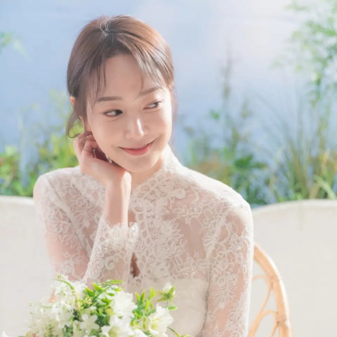 <b>연민지</b>, 오늘(22일) 결혼…예비신랑은 고교 동창 형사