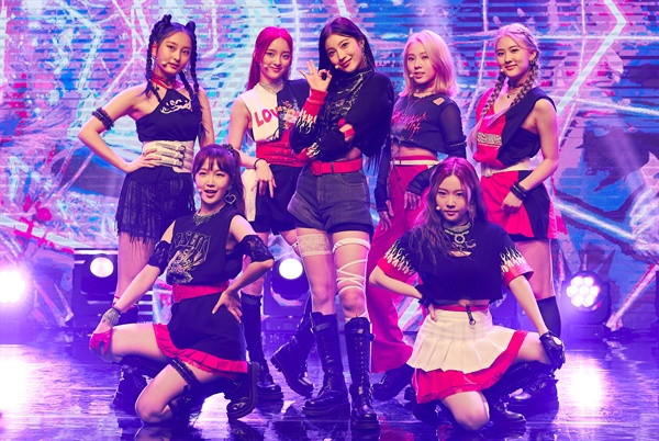 "롤모델은 소녀시대"... '괴물 신인' 되고 싶은 <b>걸그룹</b>
