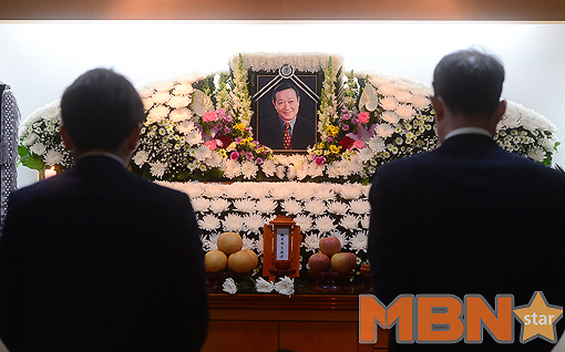 故 <b>민욱</b> <b>7주기</b>…<b>두경부암</b> 투병 끝 별세 [M+이슈]