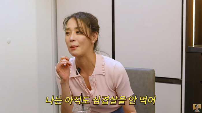 <b>한고은</b> "동안 비법? 아직도 삽겹살 안 먹어...24시간은 액체만" ('A급 장영란...