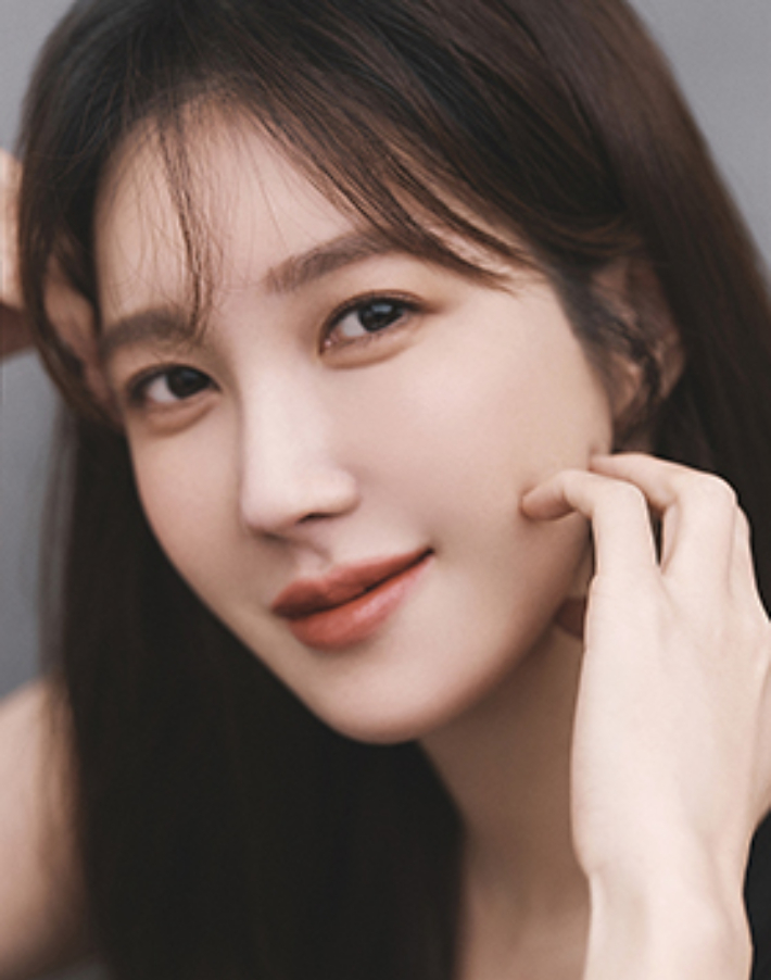 이지아, 1억 기부자 됐다…<b>초록우산</b> '<b>그린노블클럽</b>' 가입