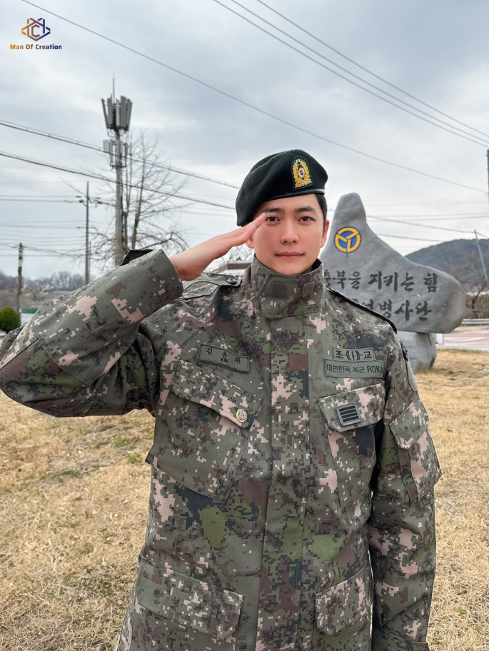 <b>강태오</b>, 오늘(19일) 만기 <b>전역</b> "좋은 것만 얻었다…뜻 깊은 시간"