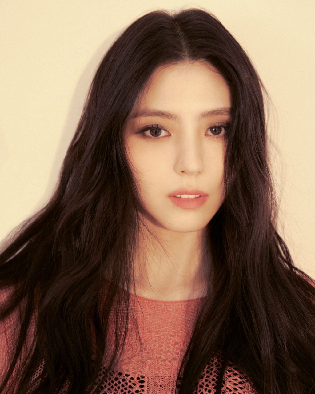 "日 시선 개의치 않아"..'<b>경성크리처</b>' <b>한소희</b>, 안중근 사진 올린 이유 [인터뷰...