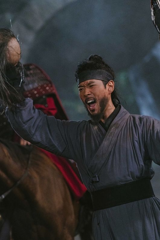 '고려거란전쟁' <b>주연우</b> "귀주대첩 17% 예상..양규·<b>김숙흥</b>보다 잘 나오길" [인...