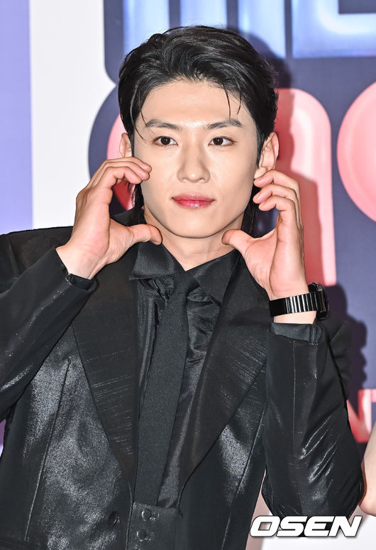 '<b>대학체전</b>' 덱스 "'악마 <b>교관</b>'? NO...맞을까봐 무서워" [Oh!쎈 현장]