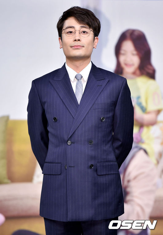[단독] '강제추행NO' <b>한지상</b> 측근 "母, 아들 잘못될까 걱정..악플러 고소 이유...