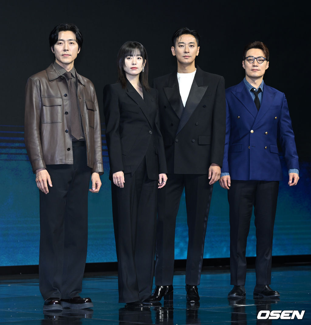 [사진]이무생-<b>한효주</b>-<b>주지훈</b>-이희준,'<b>지배종</b> 주역들'