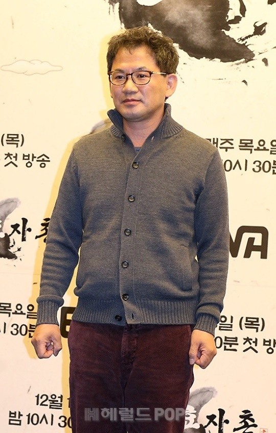 [POP이슈]"규탄한다" <b>방송작가</b>들 성명문 발표..<b>남규홍</b> PD '나는 솔로', 논란 ...