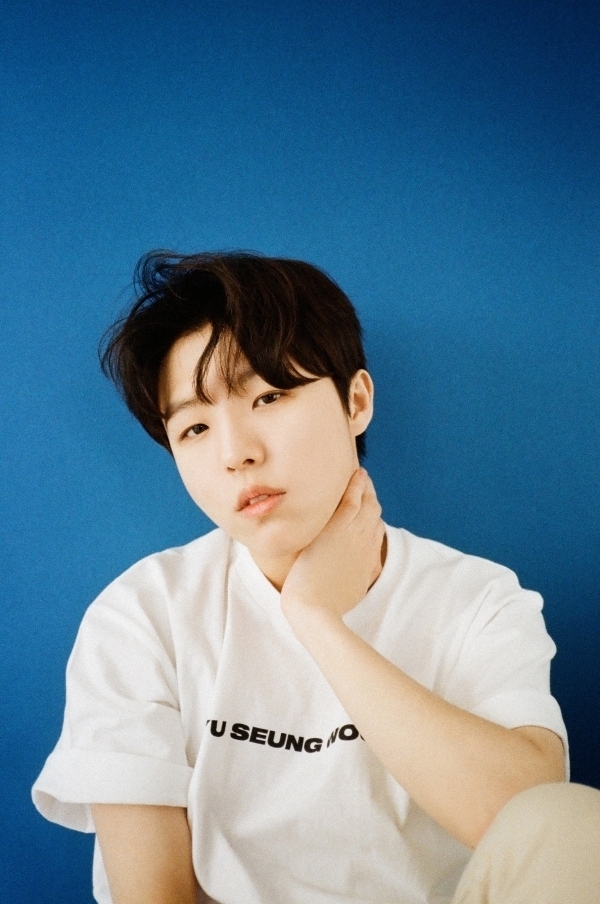 <b>유승우</b>, <b>팝뮤직과</b> 전속계약…윤상 <b>프로듀싱</b> 새 앨범 예고 [공식]
