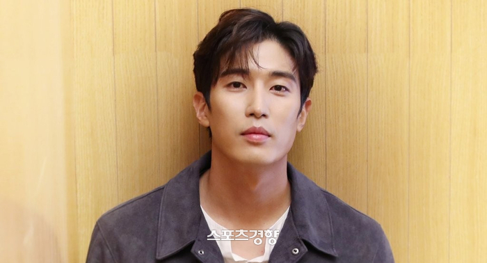 ‘상간남 피소’ <b>강경준</b> 불륜정황, <b>유부녀</b>에 “<b>사랑해</b>·안고싶다”