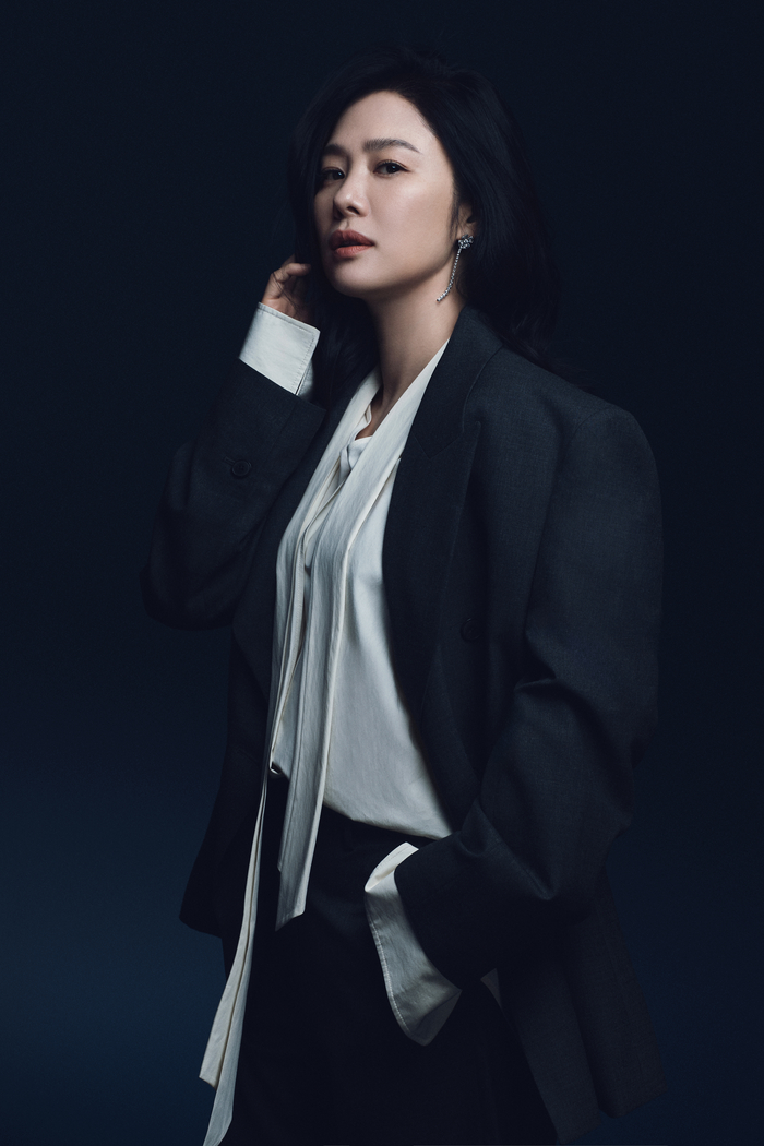 ‘<b>선산</b>’ <b>김현주</b>, 박희순 연속으로 만난 소감 “못 할 일인 것 같아요”