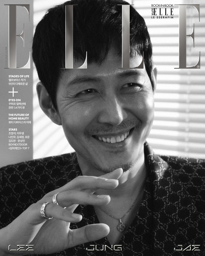 <b>이정재</b> ‘<b>오징어게임</b>’ 속 빨간 머리 “쉽지 않아”[화보]