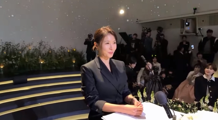 <b>하지원</b>, 진짜 주례섰다