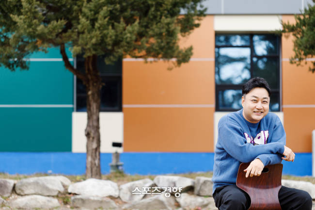 <b>김수용</b> 11일 <b>부친상</b>…“애도 위한 위로와 배려 부탁”