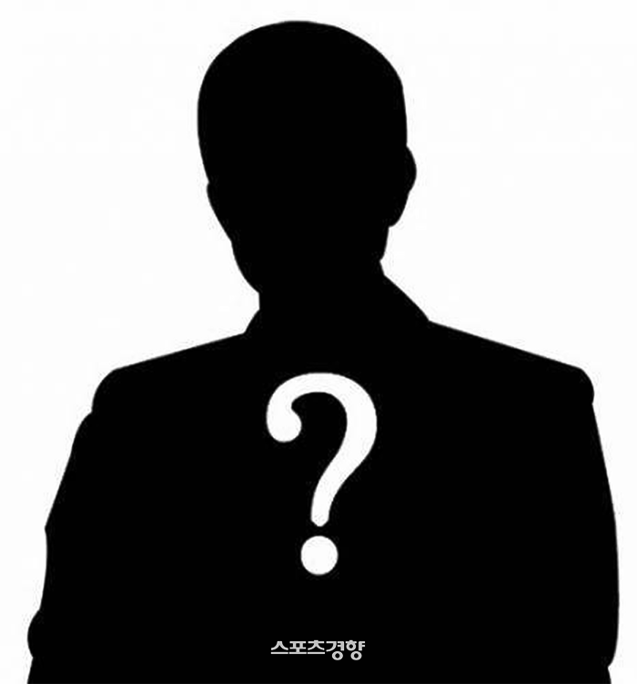 마약취해 웃통벗고 <b>강남</b> 활보한 30대 <b>작곡가</b> 구속<b>송치</b>