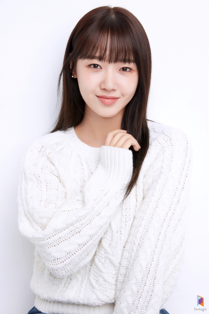 위키미키 <b>최유정</b>, ‘<b>영웅</b>’으로 <b>뮤지컬</b> 연기 도전