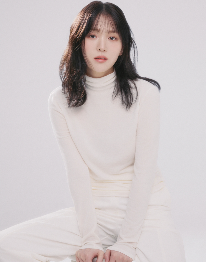 <b>김지은</b>, 첫 사극 도전···성장 로맨스 ‘<b>체크인</b> 한양’ 출연