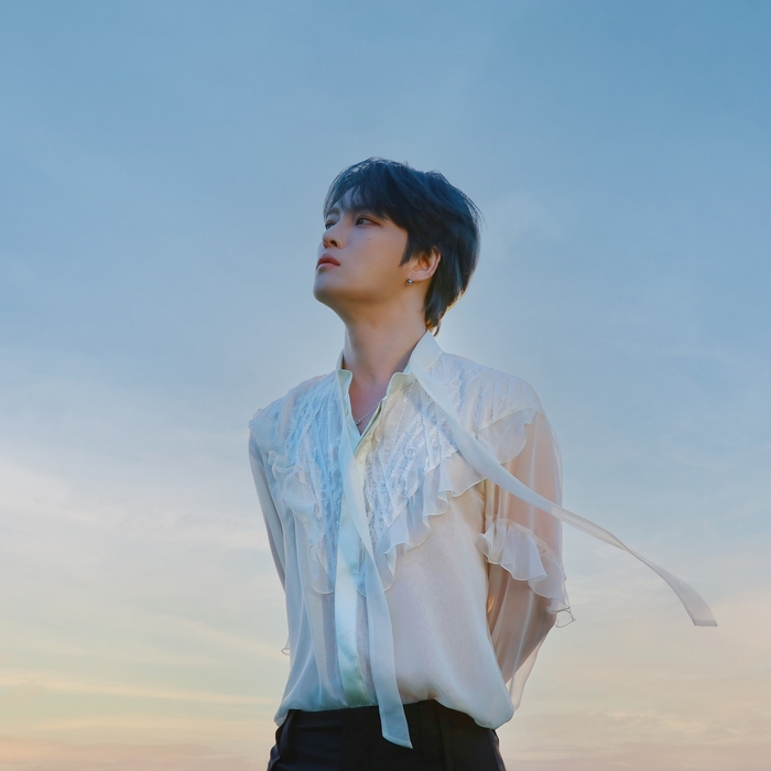 Kim Jaejoong Captivates Global Fans with 20th Anniversary Album