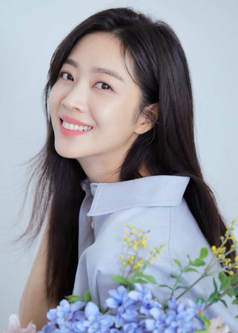 <b>조보아</b>, 신생 매니지먼트사 <b>엑스와이지 스튜디오와</b> 전속계약