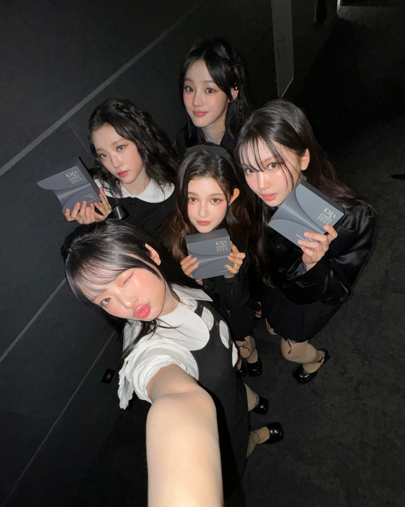 ”K팝 패러다임 바꿔”…<b>뉴진스</b>, ‘<b>한국대중음악상</b>’ 2년 연속 <b>3관왕</b>