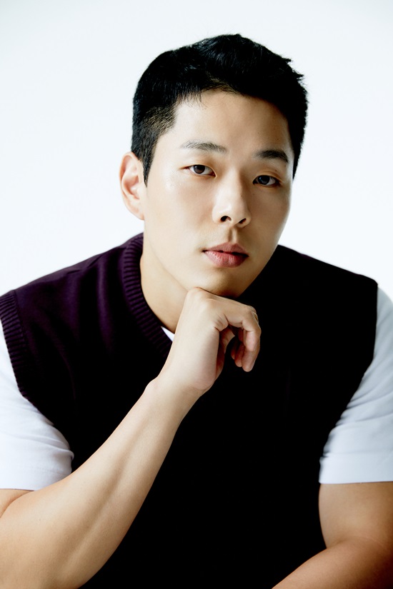 '고거전' <b>주연우</b> "'거란헌터' <b>김숙흥</b>? 감독‧선배들이 차려준 밥상 맛있게 먹...