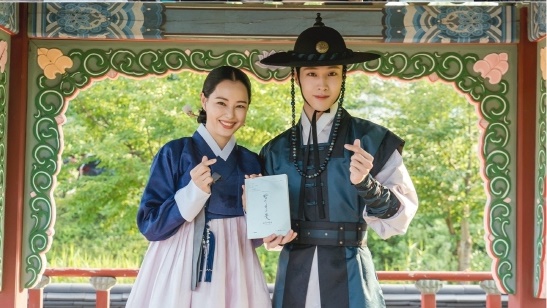 '<b>밤피꽃</b>' <b>이하늬</b>→김상중 "이제 낮에도 피는 꽃이 됐다" 종영 소감 [종합]