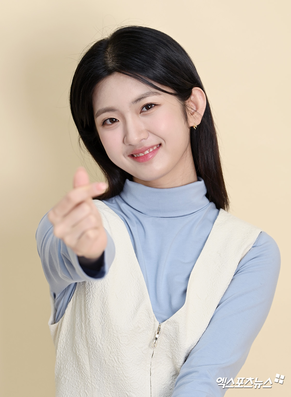 '<b>밤피꽃</b>' <b>박세현</b> "17살 연상 <b>이기우와</b> 러브라인 부담 없었다" [엑's 인터뷰①...