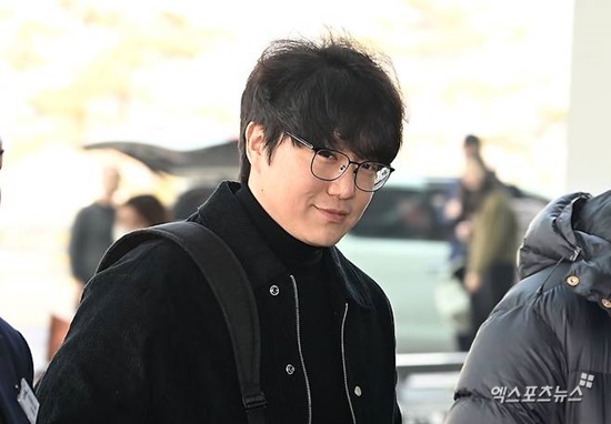 <b>성시경</b> '경솔+허세' 발언 지적↑…"<b>티모시</b> 몰라" 후폭풍 [엑's 이슈]