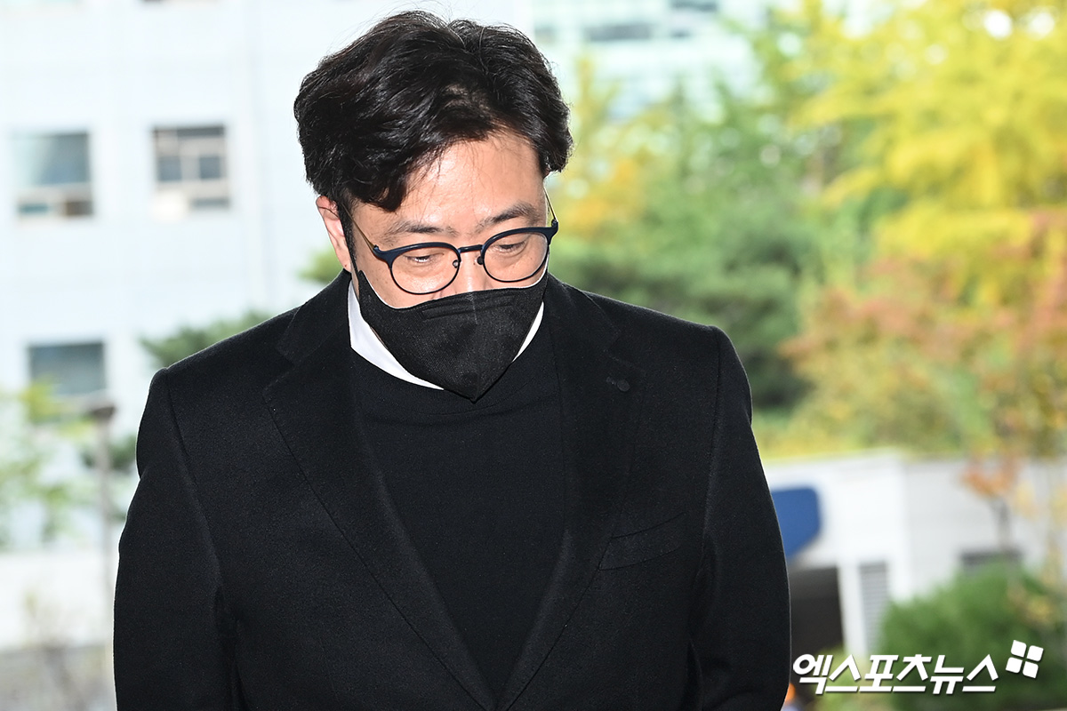 '<b>피프티</b> <b>피프티</b> 사태' <b>안성일</b>, <b>횡령</b> 혐의로 검찰 추가 송치