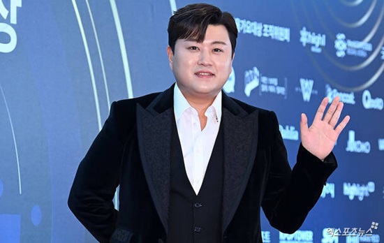 <b>김호중</b>, <b>안드레아</b> 보첼리 <b>30주년</b> 기념 콘서트 '참여'