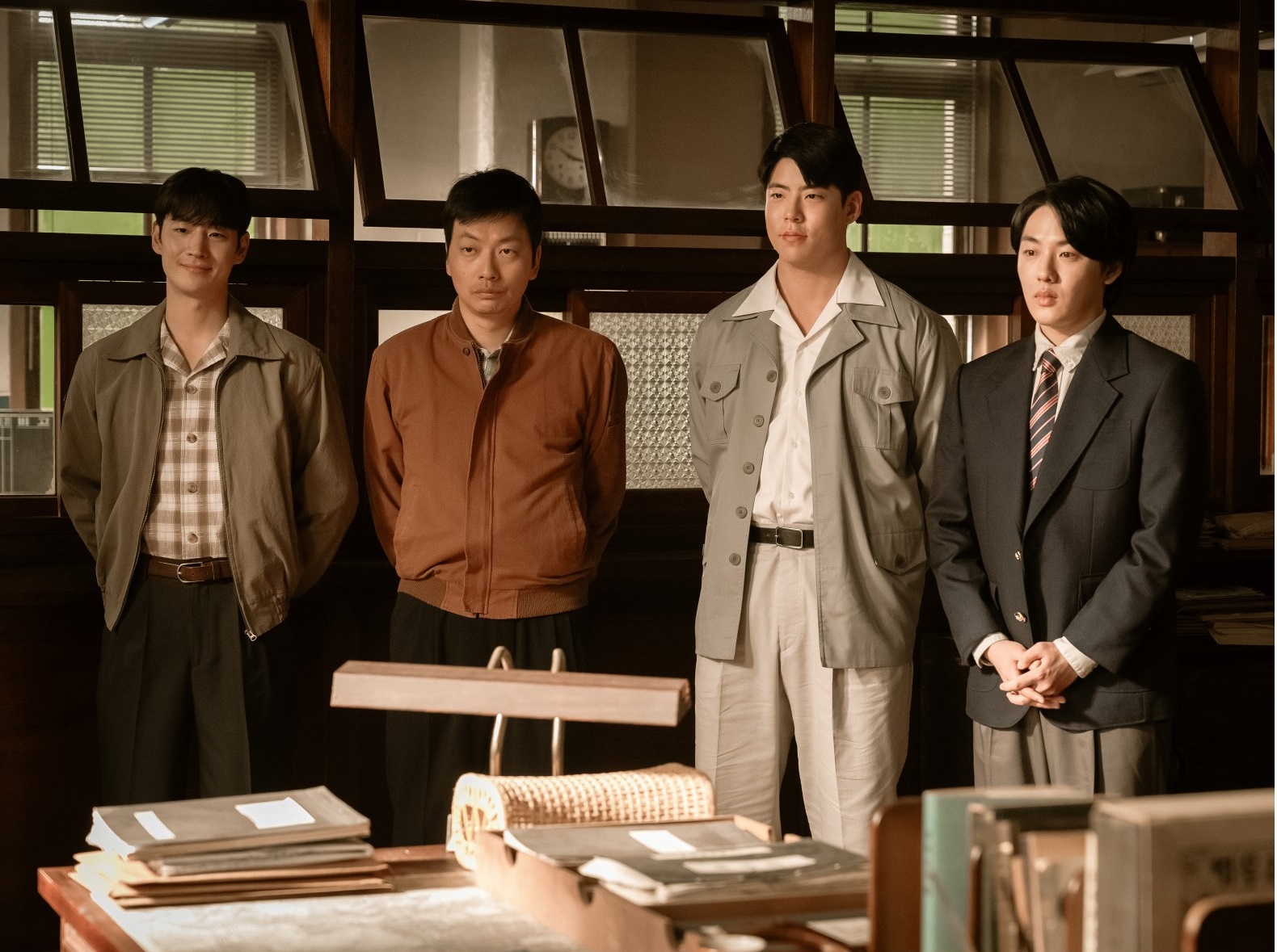 '수사반장 1958' <b>이제훈</b>·이동휘·최우성·<b>윤현수</b>, 4인 단체 스틸컷 '의리'