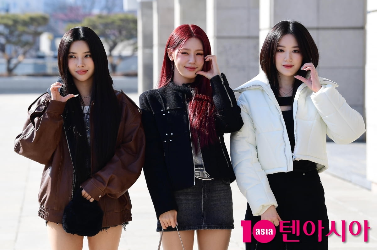 [TEN포토]여자아이들 <b>소연</b>-<b>미연</b>-<b>슈화</b> '사랑스러워'