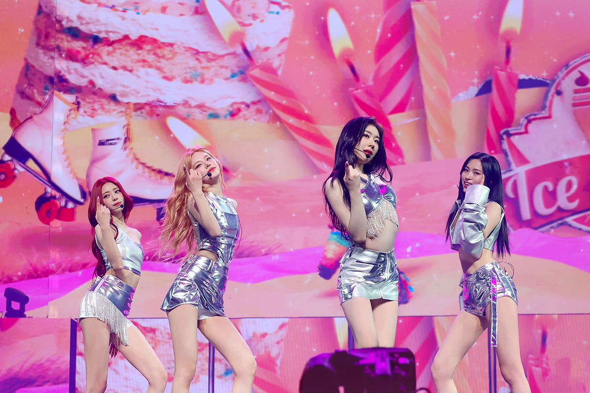 ITZY, 두 번째 <b>월드투어</b> 서울 공연 마무리…"원동력은 '<b>나의</b> 편' 믿지"