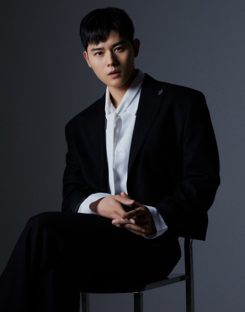‘<b>고려거란전쟁</b>’ <b>김동준</b> “최수종 선배는 내 인생의 교과서” [인터뷰]