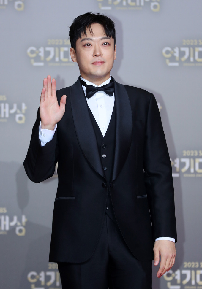 <b>정순원</b>, <b>부친상</b>…<b>수상 소감</b>서 父 언급 ‘씁쓸’