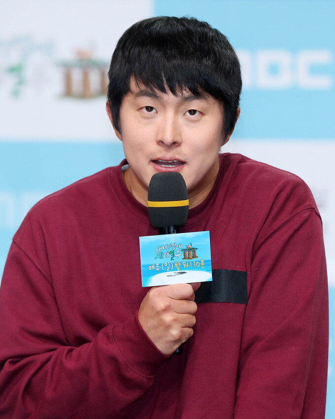 ‘대상’ <b>기안84</b>, ‘<b>유퀴즈</b>’ 출격…3월 방송